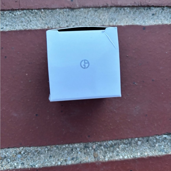 Giorgio Armani Crema Nera Reviving Cream - Picture 3 of 3